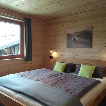 Walser Berg Chalets Riezlern Buitenkant foto
