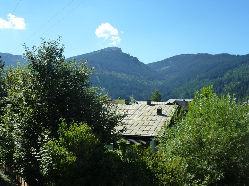 Walser Berg Chalets Riezlern Buitenkant foto